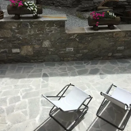 La Maison Du Pont Mont Blanc La Salle